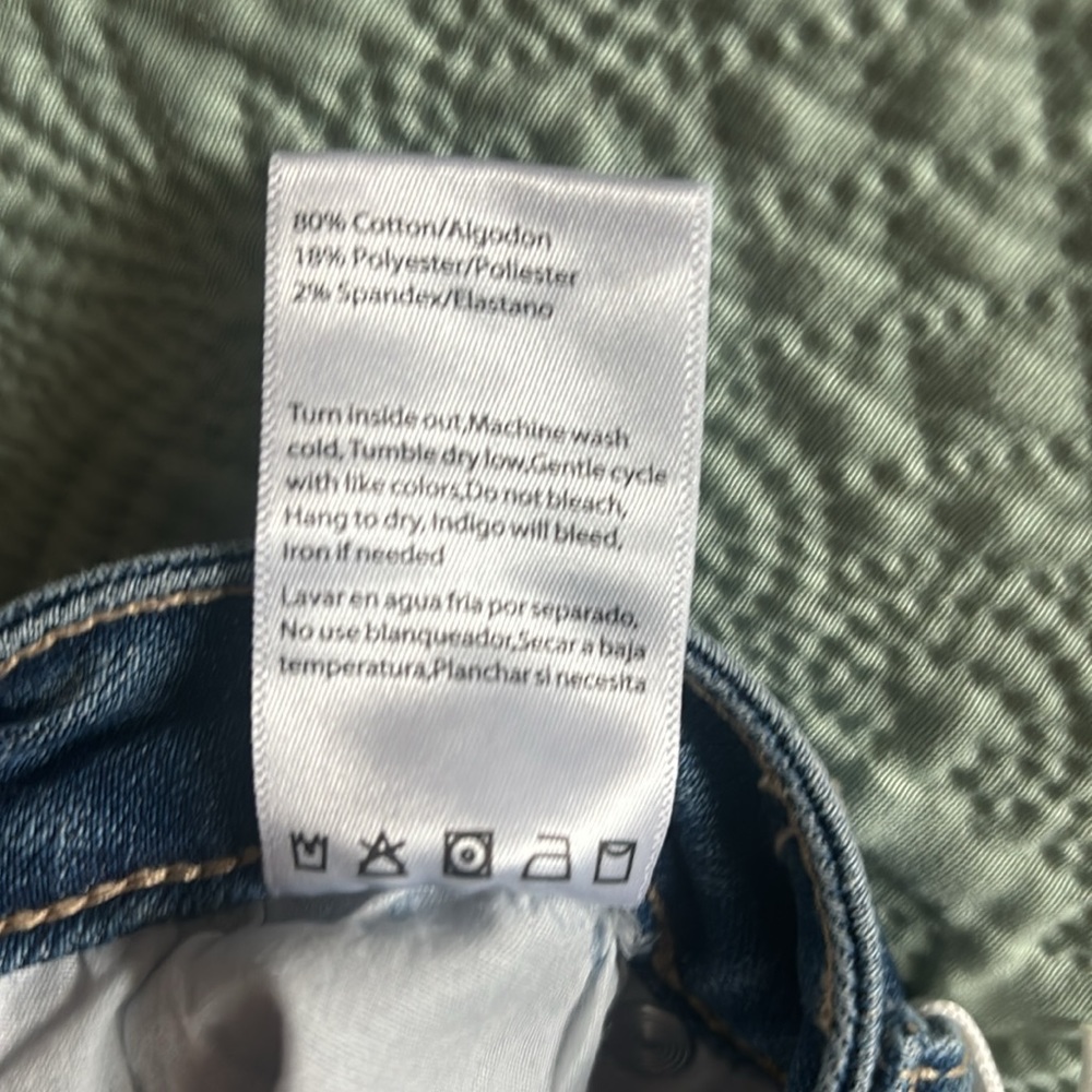 *NWT Risen High-Rise Straight Crop Jeans - Picture 7 of 7